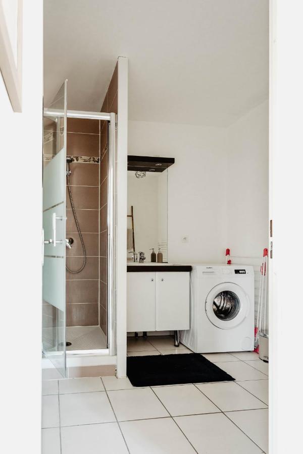 T2 Haut Standing Parking privé Wi-Fi TV Netflix Valenciennes Exterior foto
